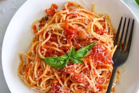 Pasta Pomodoro Recipe – Simply Home Cooked