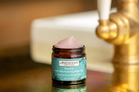 Herbal therapy for thirsty skin