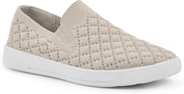 WHITE MOUNTAIN Shoes Utopia Slip-on Sneaker