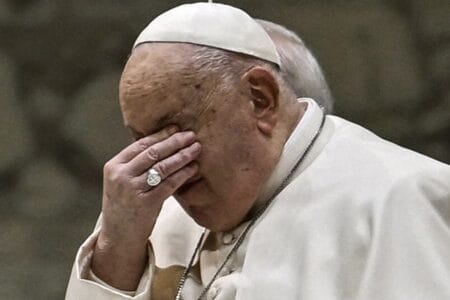 Pope Francis’ ‘Eyes Were Open’ in His Final Moments — Doctor Recalls the Pontiff’s Heartbreaking Last Hours