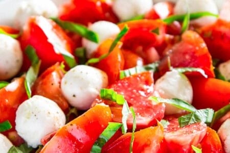 Easy Caprese Salad – Simply Home Cooked