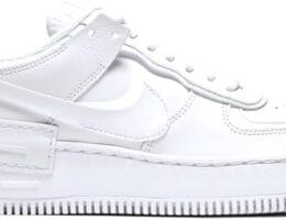Nike Women’s Low-Top Basketball Shoe