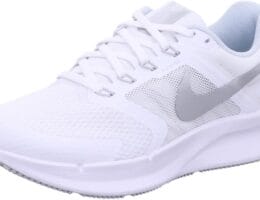 NIKE Women’s Sneaker, 42