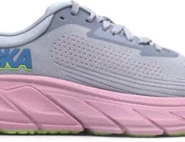 HOKA ONE ONE Women’s Arahi 7 Sneaker