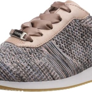 ARA Women's Low-Top Sneaker